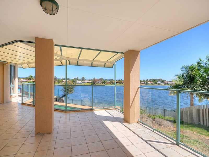 84 Dipper Drive, Burleigh Waters QLD 4220