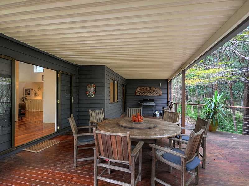 12 Cheshire Grove, Elanora QLD 4221