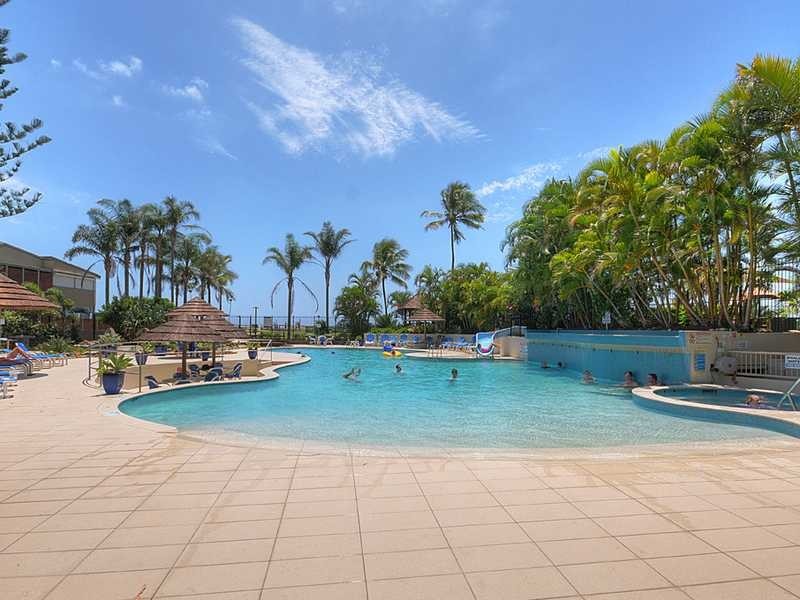 1/973 Gold Coast Highway, Palm Beach QLD 4221