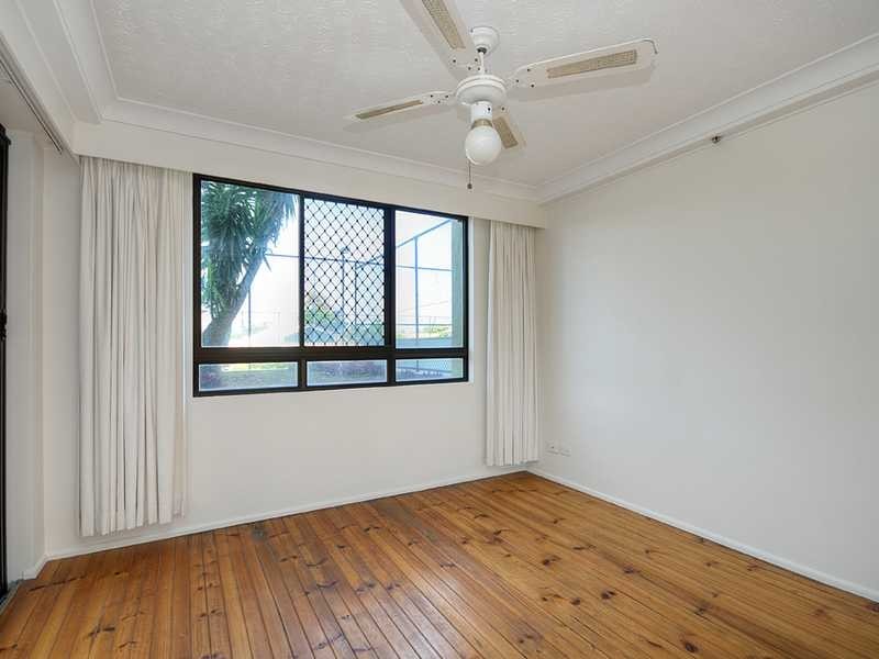 1/973 Gold Coast Highway, Palm Beach QLD 4221