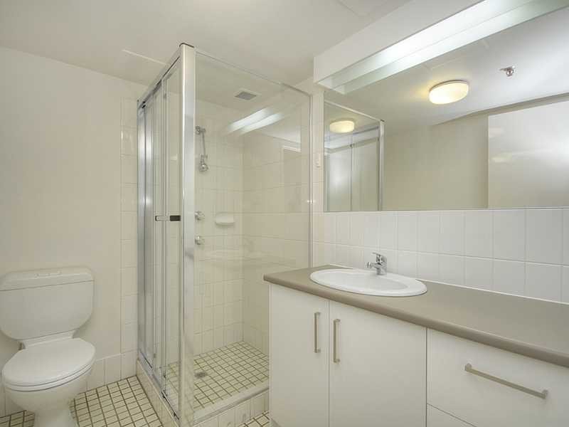 1/973 Gold Coast Highway, Palm Beach QLD 4221