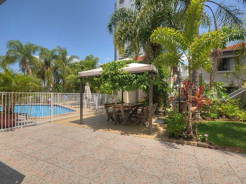 12/1849 Gold Coast Highway, Burleigh Heads QLD 4220