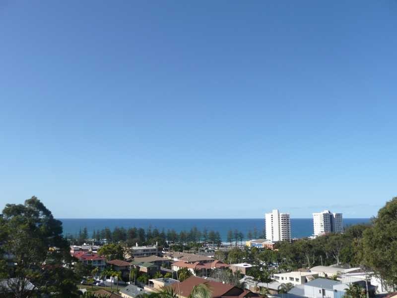 29 Mount Street, Burleigh Heads QLD 4220