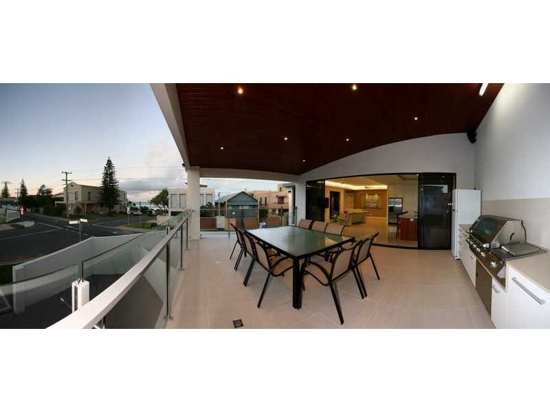 Mermaid Beach QLD 4218