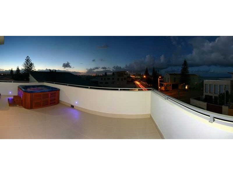 Mermaid Beach QLD 4218