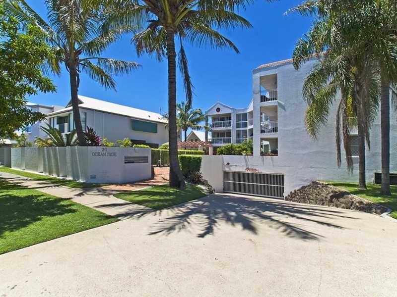 2/20 Ocean Street, Mermaid Beach QLD 4218