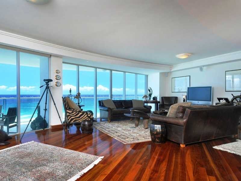 Unit 8/1 Markwell Avenue, Surfers Paradise QLD 4217