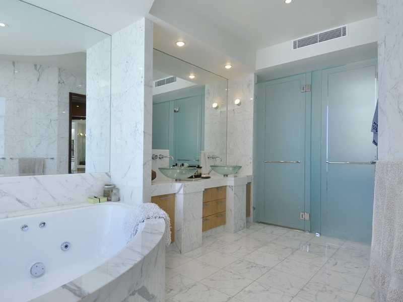 Unit 8/1 Markwell Avenue, Surfers Paradise QLD 4217