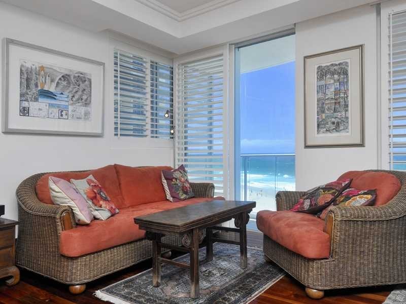 Unit 8/1 Markwell Avenue, Surfers Paradise QLD 4217