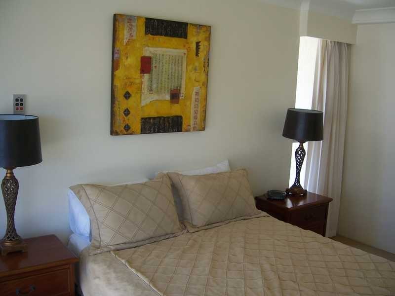 Unit 6/67 Broadbeach Boulevard, Broadbeach QLD 4218