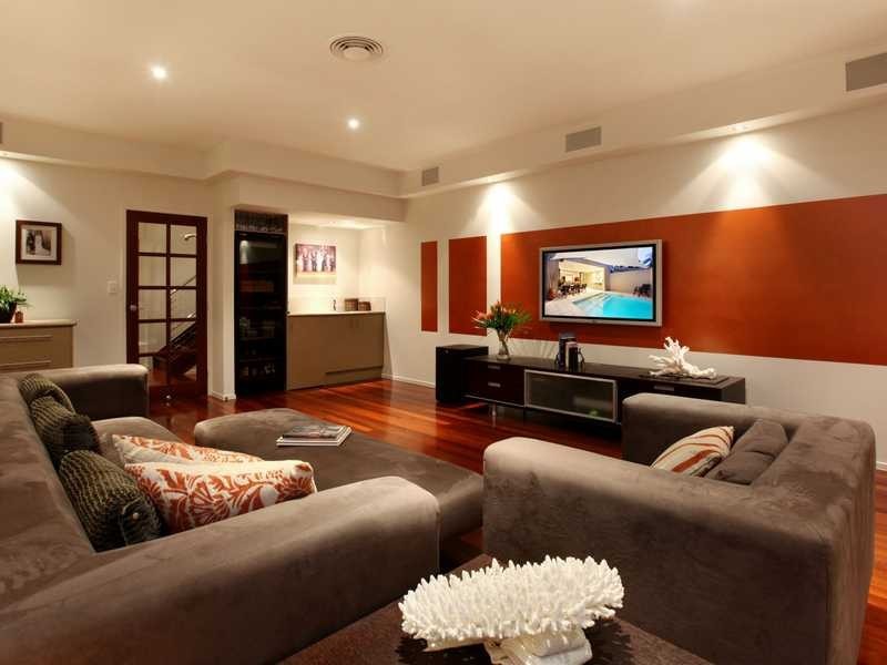 28 Armrick Avenue, Broadbeach QLD 4218