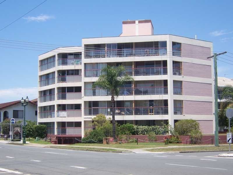 5/30 Chelsea Avenue, Broadbeach QLD 4218
