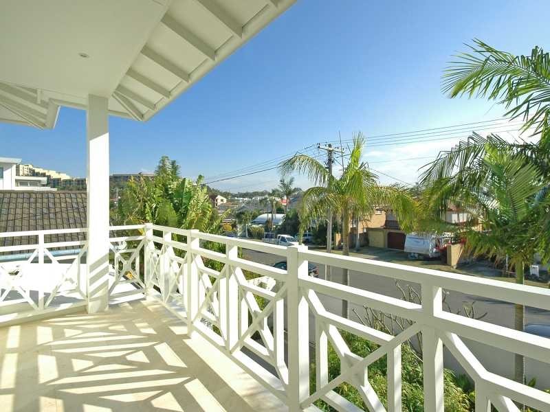 Mermaid Beach QLD 4218