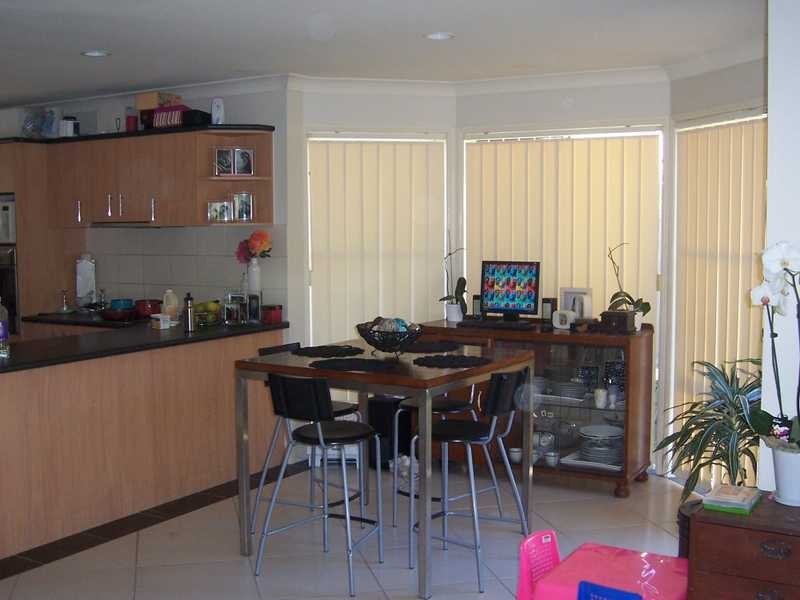 32/99 Heeb Street, Benowa QLD 4217