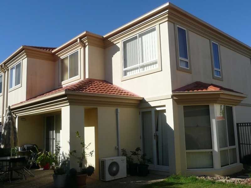 32/99 Heeb Street, Benowa QLD 4217