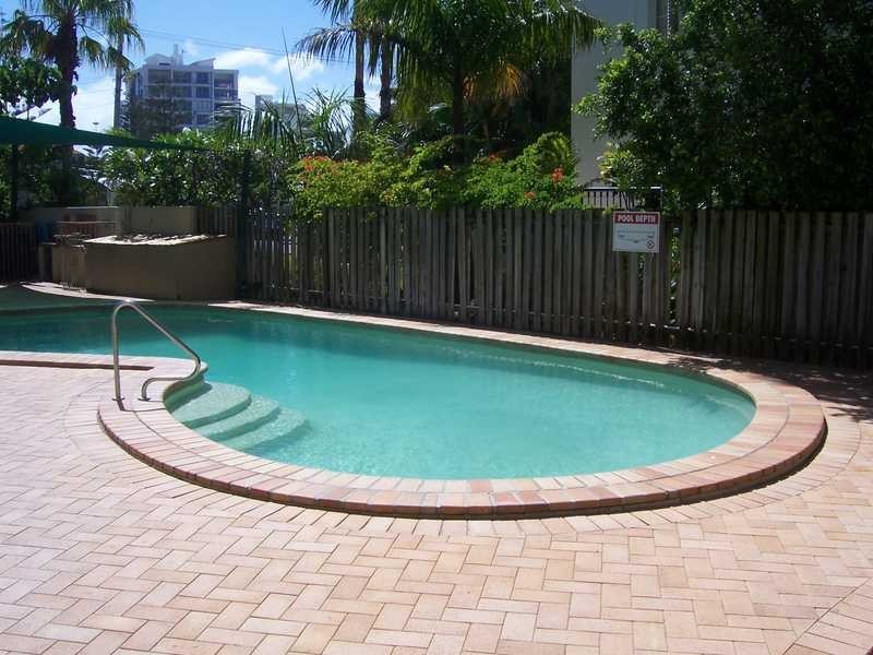 6 & 8/5 Queensland Avenue, Broadbeach QLD 4218