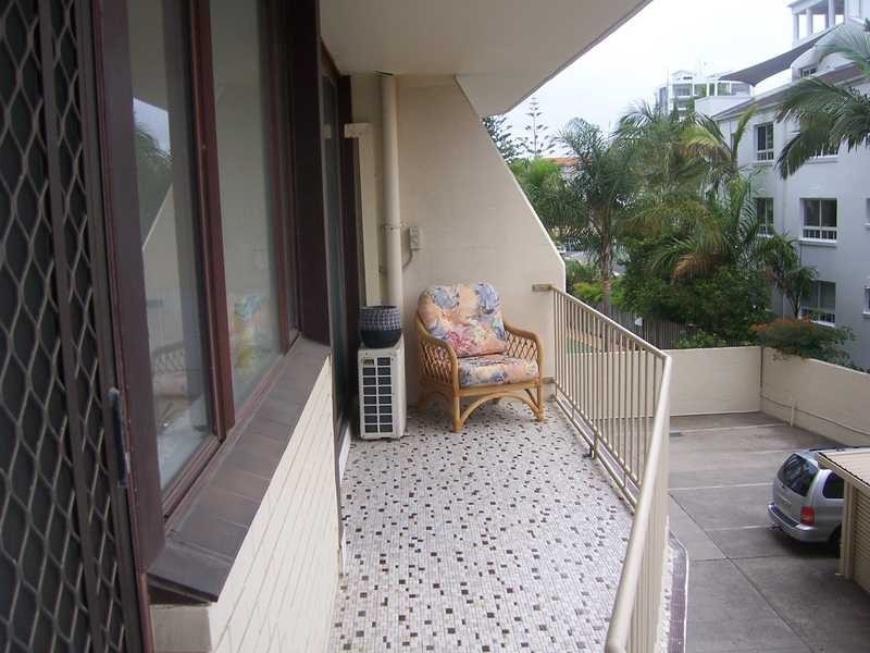 6 & 8/5 Queensland Avenue, Broadbeach QLD 4218