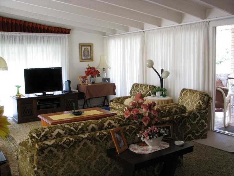 36 First Avenue, Broadbeach QLD 4218