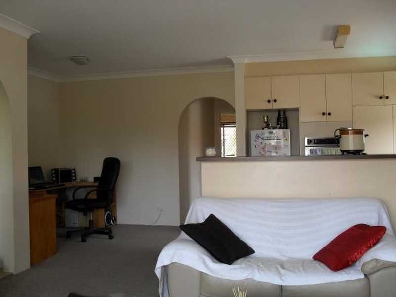 12/22 Britannia Avenue, Broadbeach QLD 4218