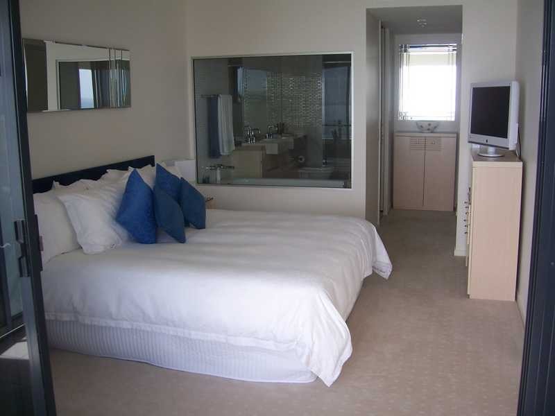 Unit 2003/89 Surf Parade, Broadbeach QLD 4218