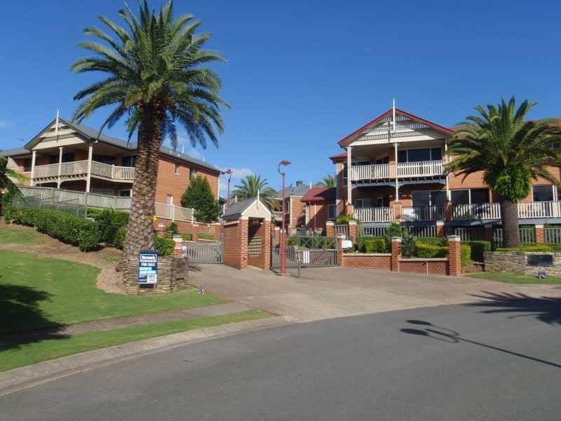 49/55 Paradise Springs Avenue, Robina QLD 4226
