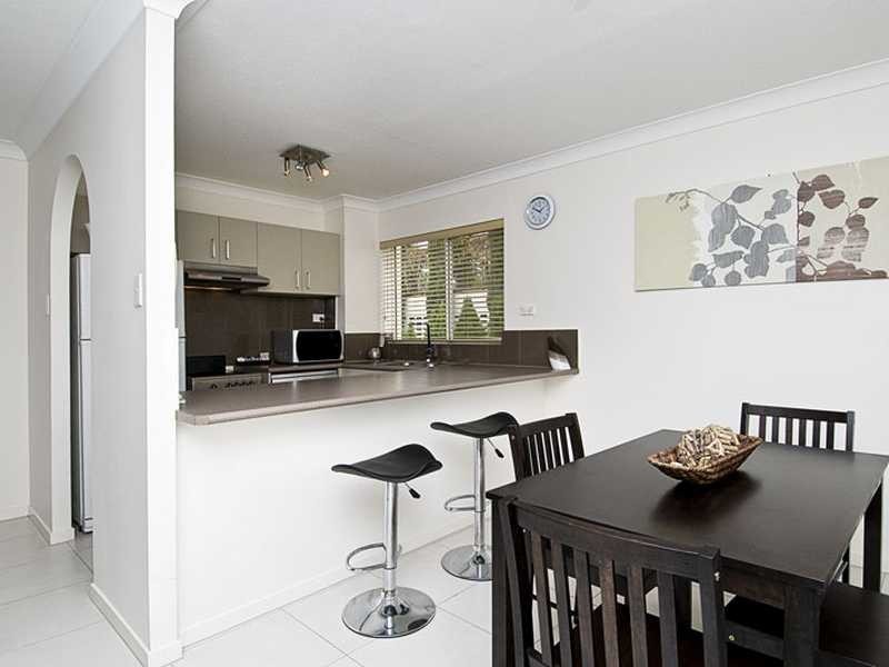 Unit 3/27 Peninsular Drive, Surfers Paradise QLD 4217