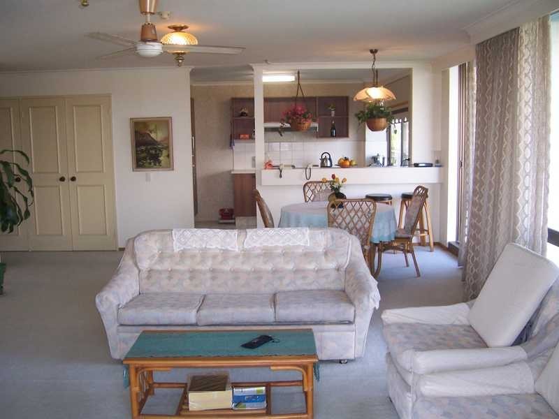 4/2940 Gold Coast Highway, Surfers Paradise QLD 4217