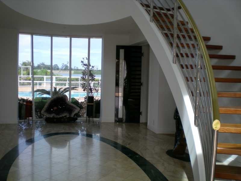 2A Tay Court, Helensvale QLD 4212