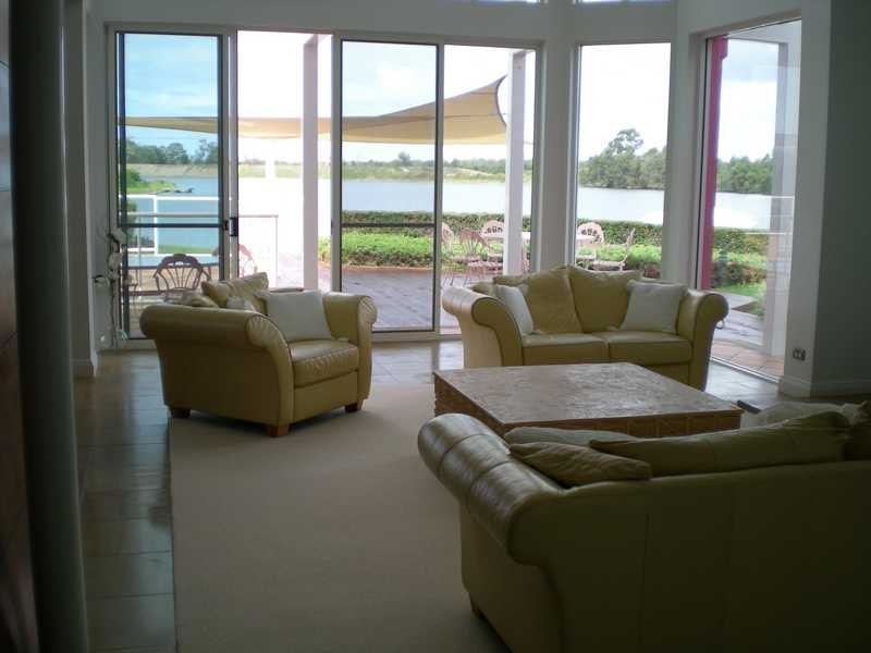 2A Tay Court, Helensvale QLD 4212