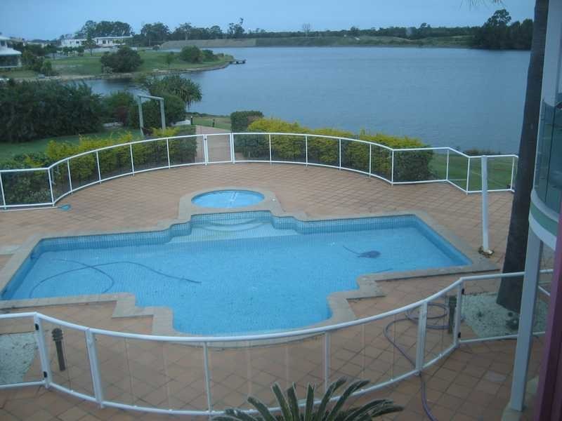 2A Tay Court, Helensvale QLD 4212