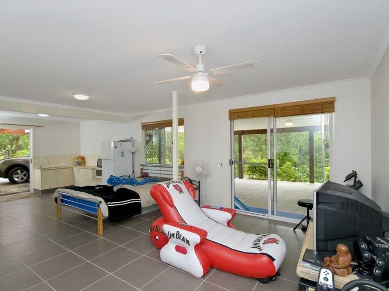21 Monday Drive, Tallebudgera Valley QLD 4228