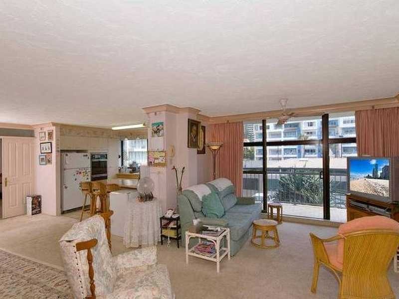 Unit 8/4 Old Burleigh Road, Surfers Paradise QLD 4217