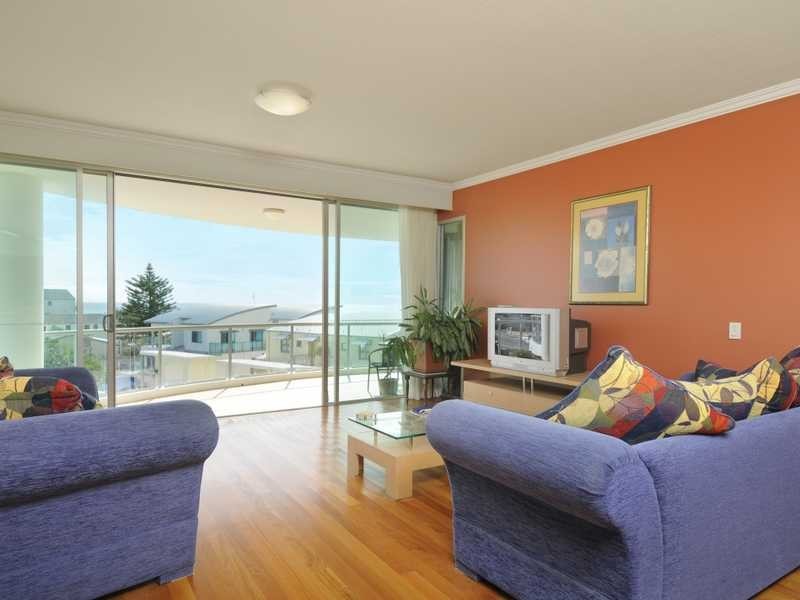 Unit 405/1 Twenty First Avenue, Palm Beach QLD 4221