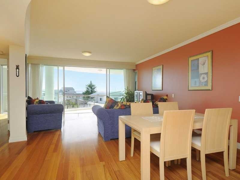 Unit 405/1 Twenty First Avenue, Palm Beach QLD 4221