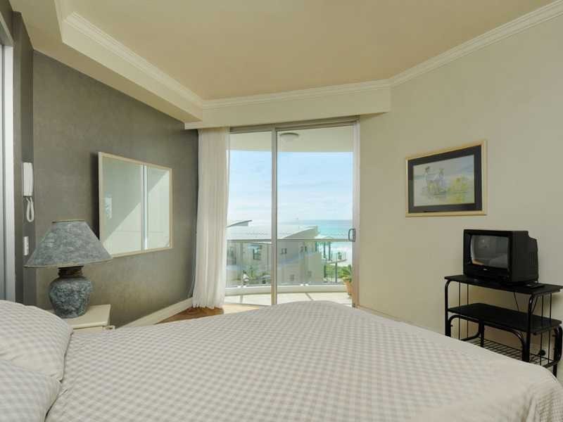 Unit 405/1 Twenty First Avenue, Palm Beach QLD 4221