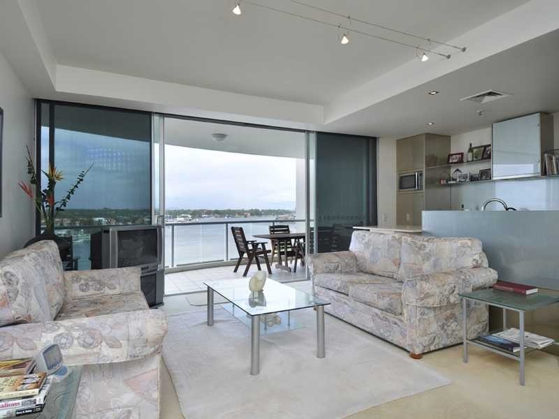 Apartment 18/40 Riverview Parade, Surfers Paradise QLD 4217