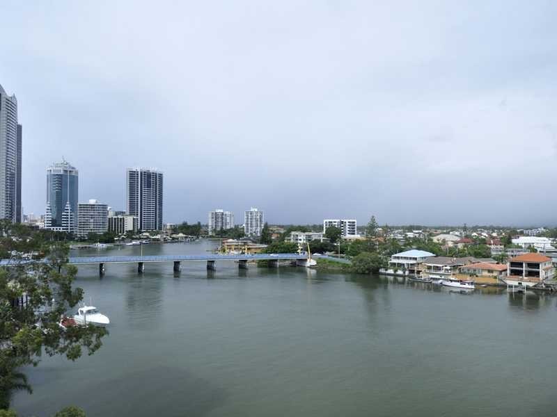 Apartment 18/40 Riverview Parade, Surfers Paradise QLD 4217