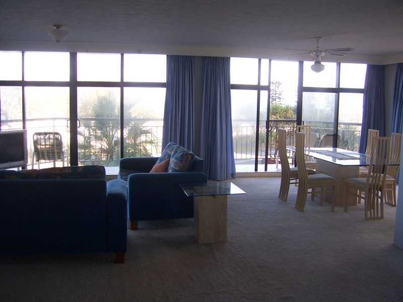 Unit 3A/150 The Esplanade, Surfers Paradise QLD 4217