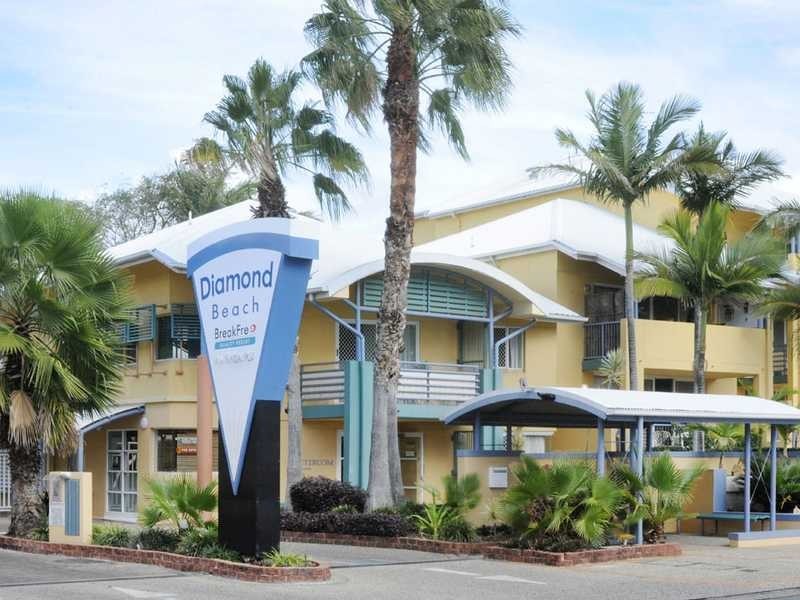 10 Alexandra Avenue, Broadbeach QLD 4218