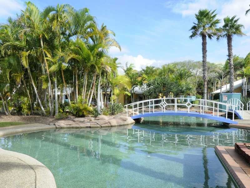 10 Alexandra Avenue, Broadbeach QLD 4218