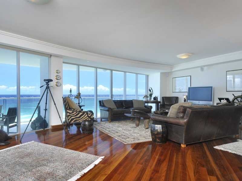 Unit 8/1 Markwell Avenue, Surfers Paradise QLD 4217