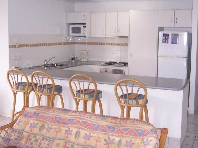 Unit 4/155 Old Burleigh Road, Broadbeach QLD 4218