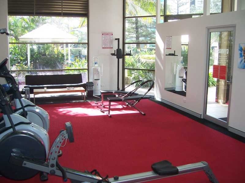 Unit 304/28 Northcliffe Terrace, Surfers Paradise QLD 4217