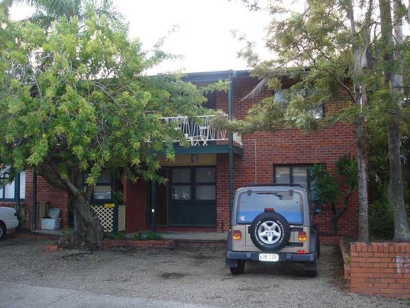 1/23 White Street, Southport QLD 4215