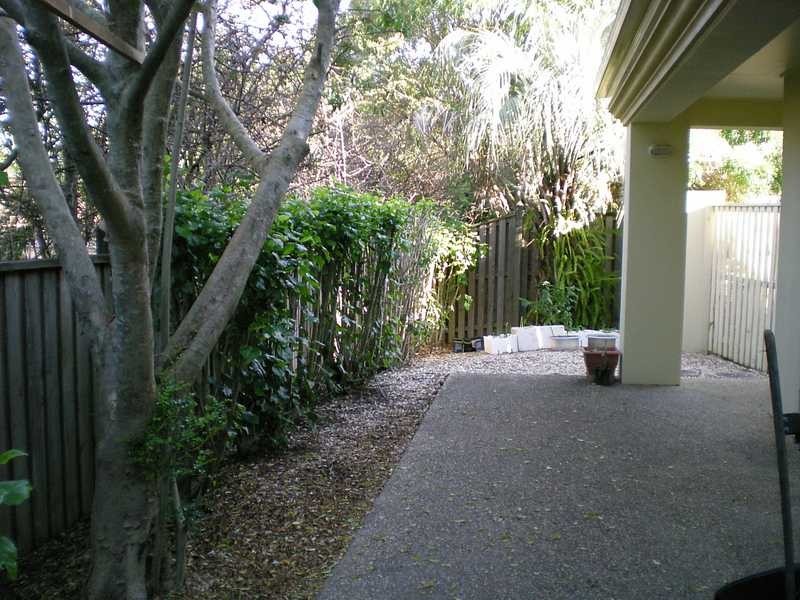 Unit 7/99 Heeb Street, Benowa QLD 4217