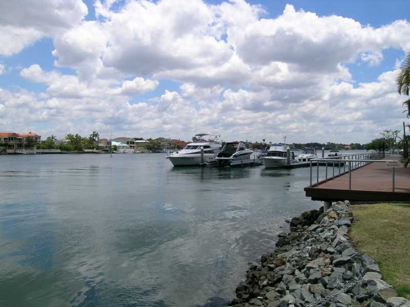 Unit 62/32 Riverview Parade, Surfers Paradise QLD 4217