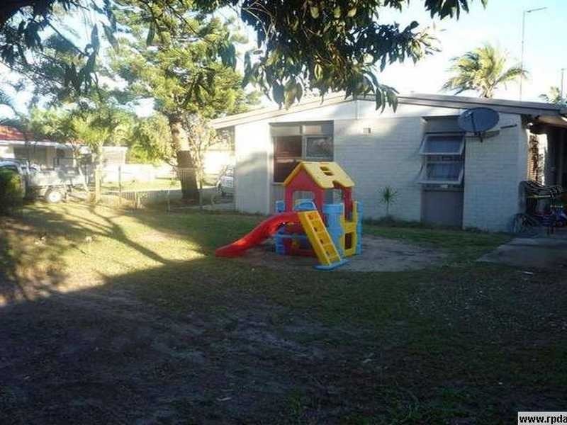 15 Kiers Road, Miami QLD 4220