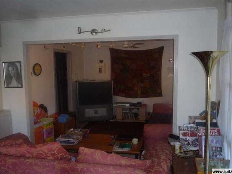 15 Kiers Road, Miami QLD 4220