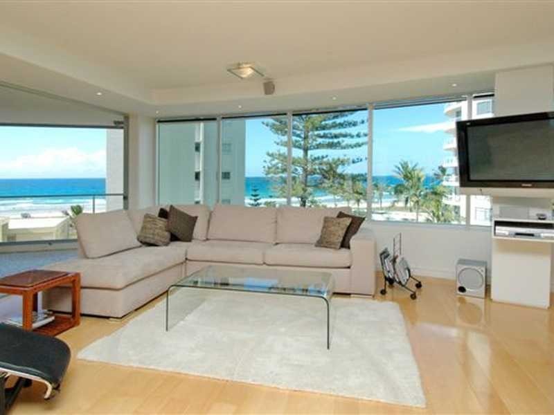 Unit 4/30 Garfield Terrace, Surfers Paradise QLD 4217