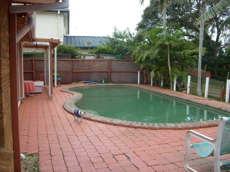 45 River Crescent, Broadbeach Waters QLD 4218